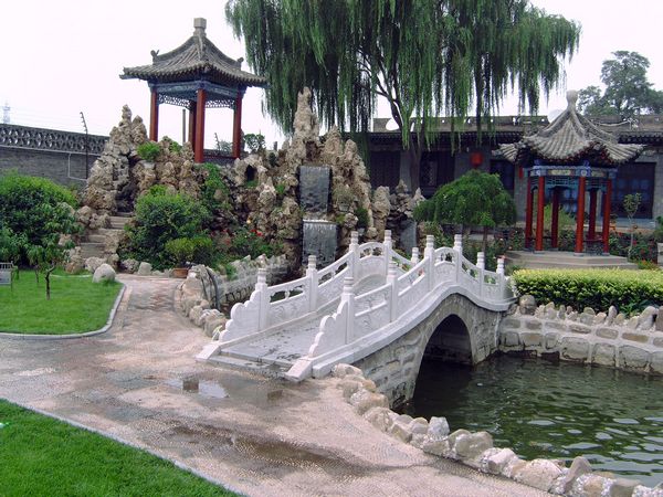 taiyuan 715w- Qiao's family courtyard - garden